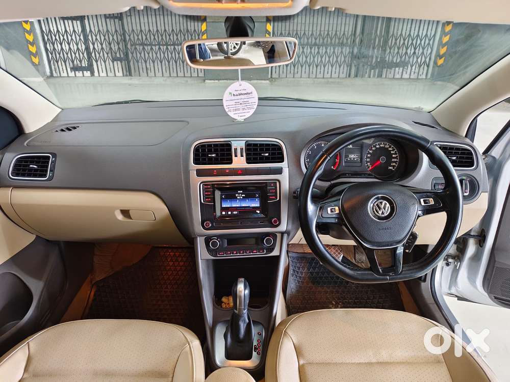 Volkswagen Vento 1.2 Tsi Highline At, 2016, Petrol