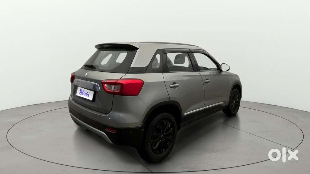 Maruti Suzuki Brezza 1.5 Zxi Smart Hybrid, 2022, Petrol