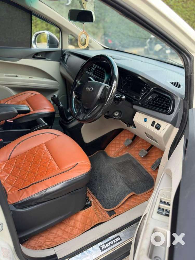 Mahindra Marazzo M6, 2021, Diesel
