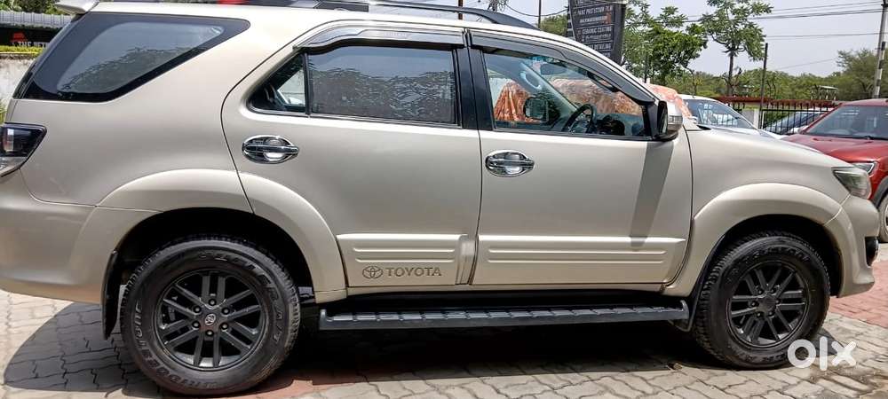 Toyota Fortuner 3.0 4x2 Automatic, 2015, Diesel