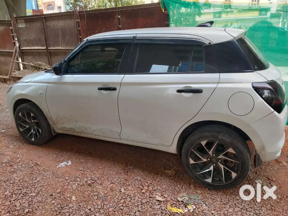 Maruti Suzuki Swift 2024 Petrol 29000 Km Driven