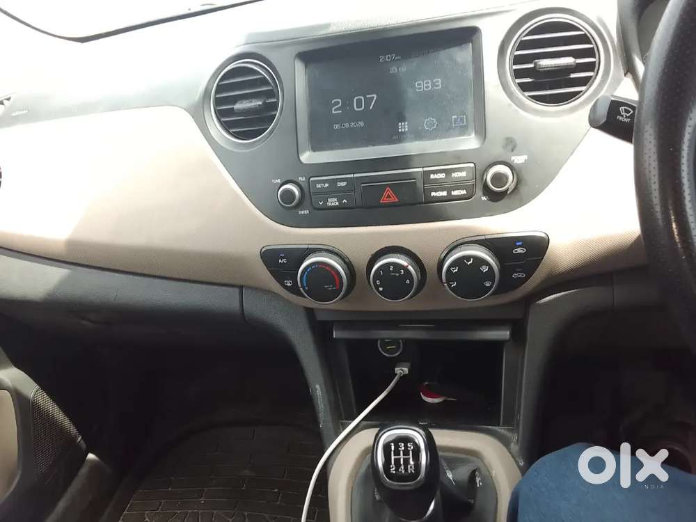 Hyundai Xcent 2018 Car