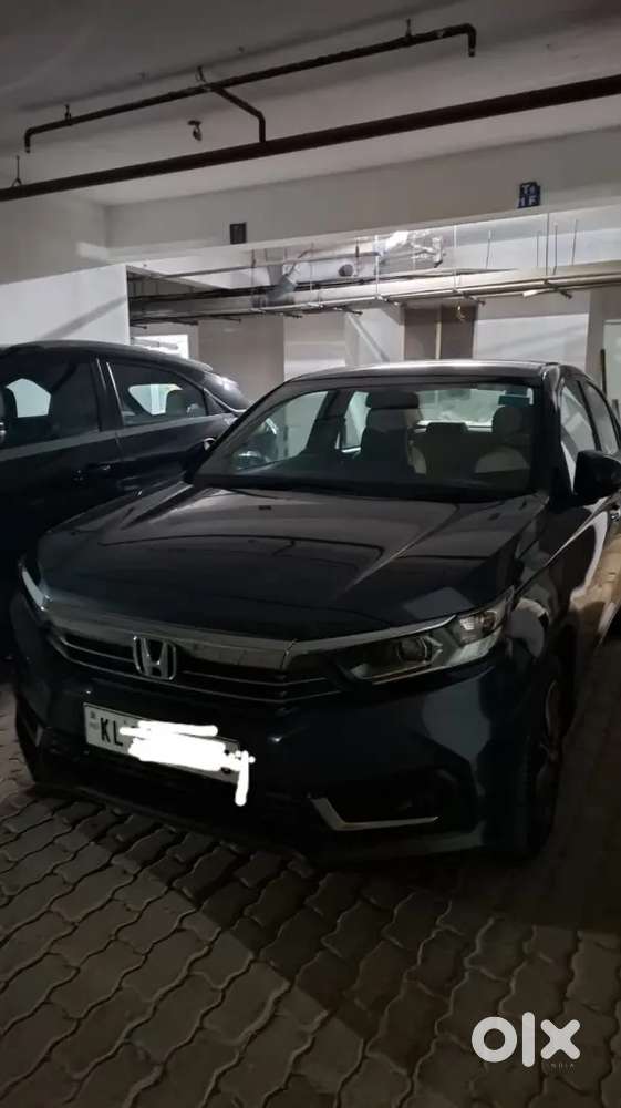 Honda Amaze Vx Cvt Well Maintained ,excellent Condition