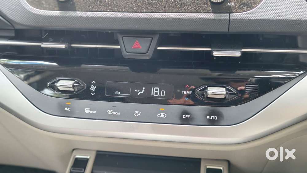 Kia Carens 1.5 Prestige Plus 7 Str Imt, 2023, Petrol