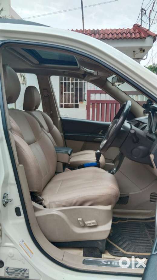 Mahindra Xuv500 2.2 W10, 2015, Diesel