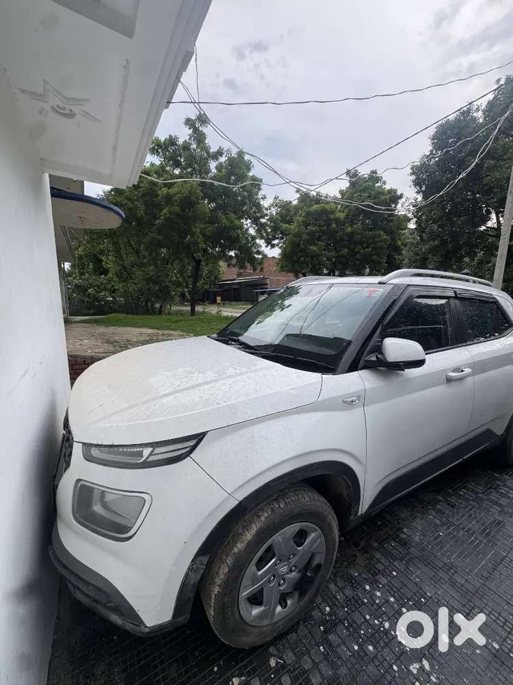 Hyundai Venue E 2021