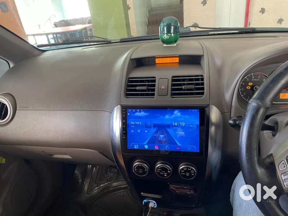 Maruti Suzuki Sx4 Zxi, 2010, Petrol
