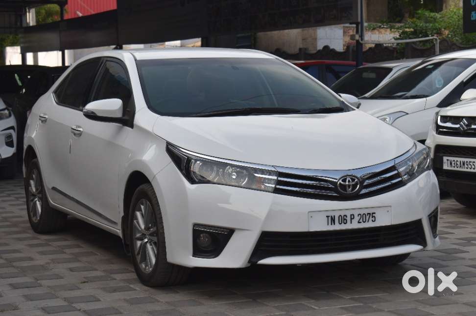 Toyota Corolla Altis 2013-2017 D-4d G, 2015, Diesel