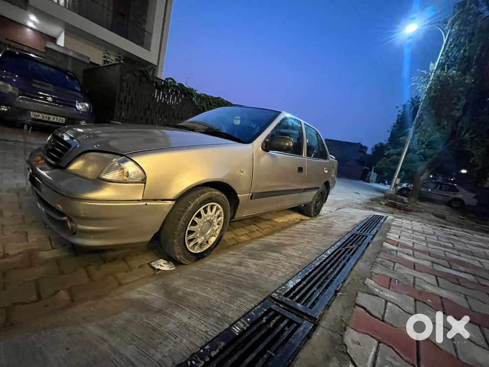 Maruti Suzuki Esteem 2006 Petrol Well Maintained