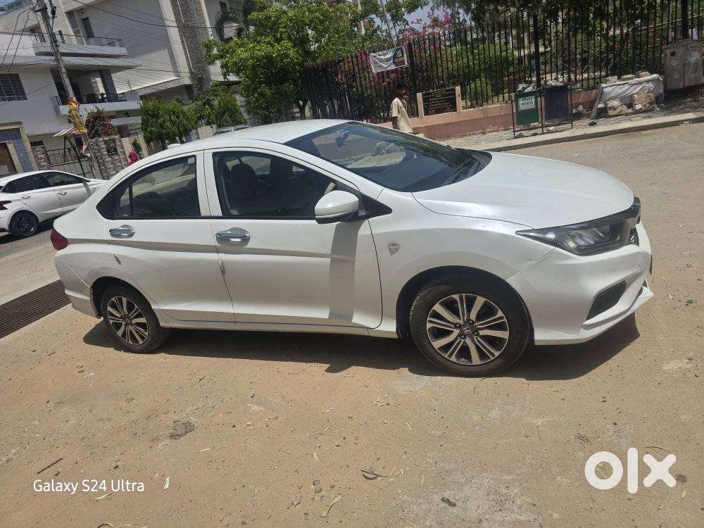 Honda City I-vtec Sv, 2019, Petrol