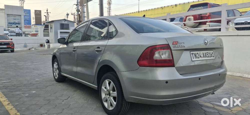 Skoda Rapid 1.6 Mpi Ambition Plus Alloy, 2014, Diesel