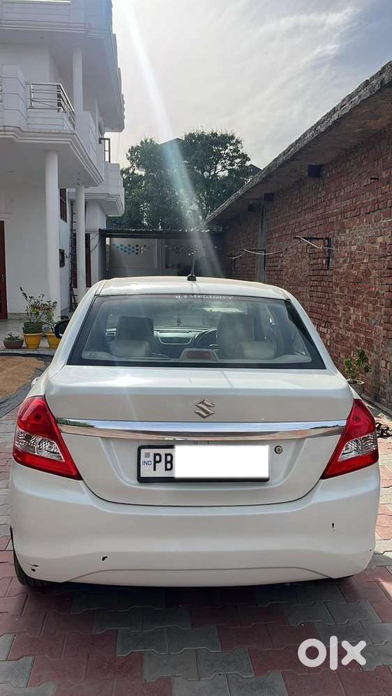 Maruti Suzuki Swift Dzire 2015 Diesel Well Maintained