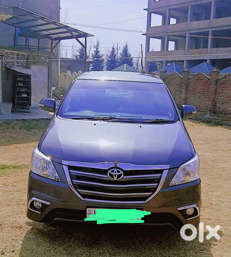 Toyota Innova 2016 Diesel 250000 Km Driven