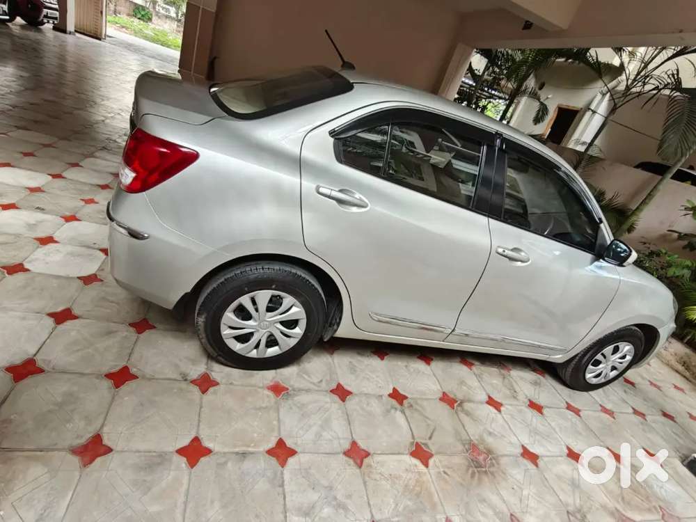 Maruti Suzuki Dzire 201 Petrol Vxi