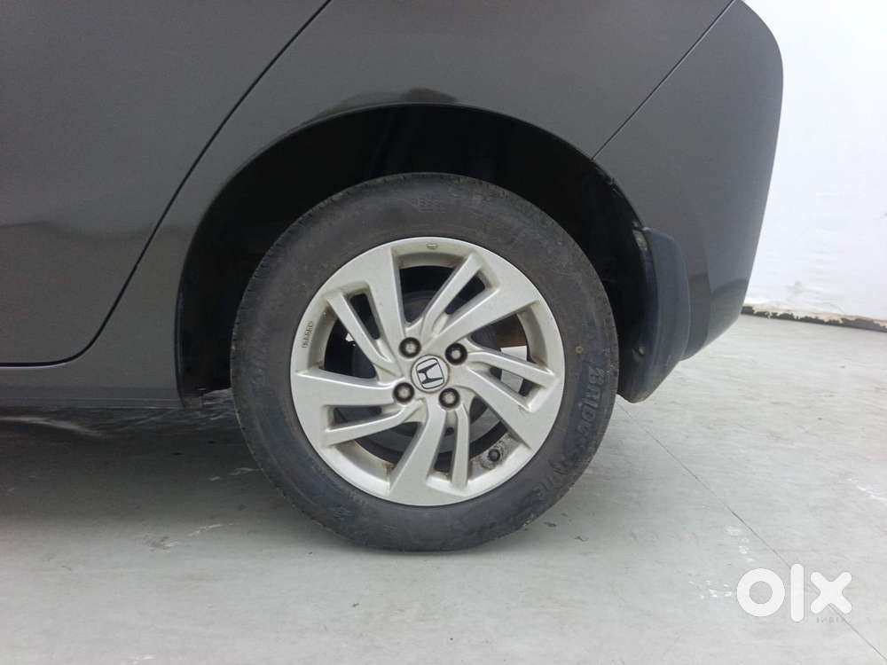 Honda Jazz [2020-2023] 1.2 V I-vtec Mt, 2015, Petrol