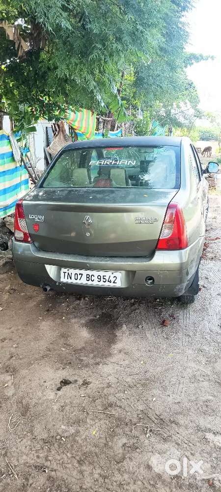 Mahindra Renault Logan 2009