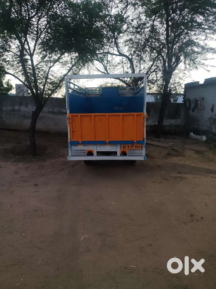 Mahindra Bolero Pik-up 2013 Diesel 80000 Km Driven