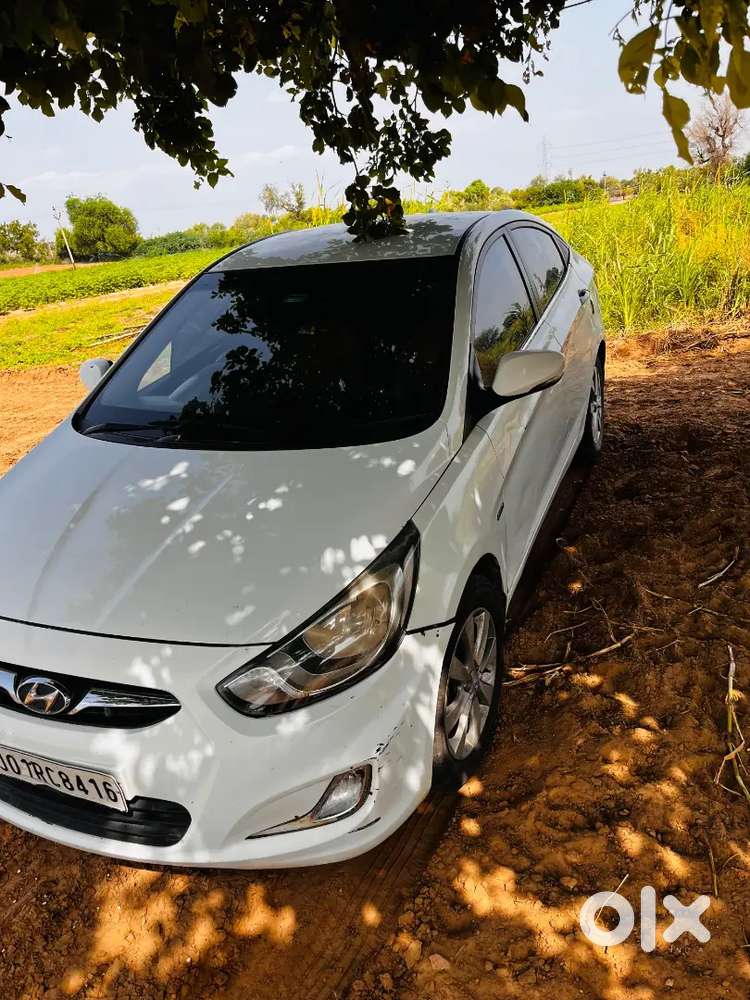 Hyundai Verna Fluidic 2013 Diesel Manual