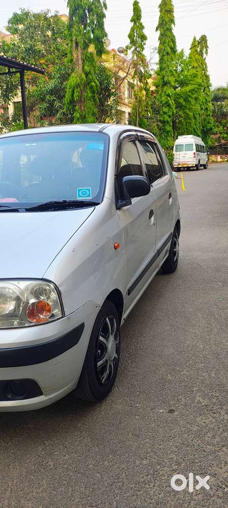 Santro Xing Family Car