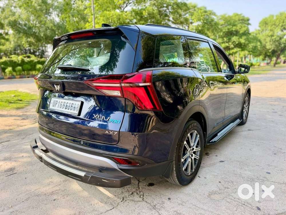 Mahindra Xuv700 2.0 Ax 7 Petrol At Str, 2023, Petrol