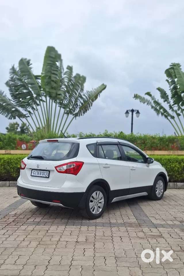 Maruti Suzuki S-cross 1.3 Zeta, 2015, Diesel