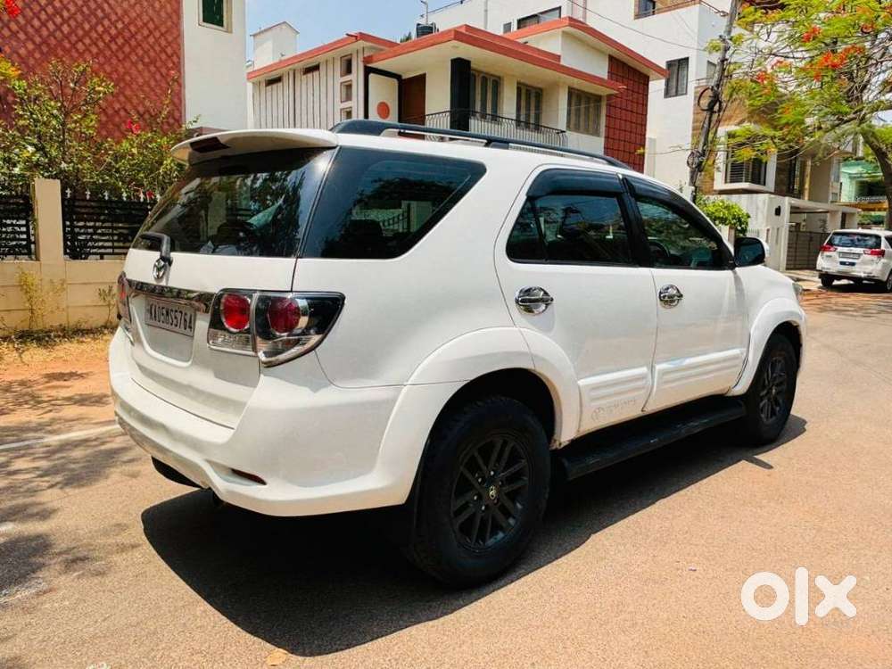 Toyota Fortuner 3.0 4x4 Manual, 2015, Diesel