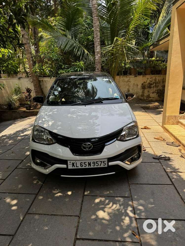 Toyota Etios Liva 2019 Petrol Well Maintained