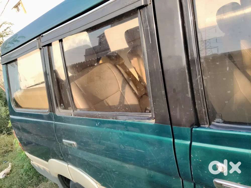 Toyota Qualis 2003 Diesel 272000 Km Driven