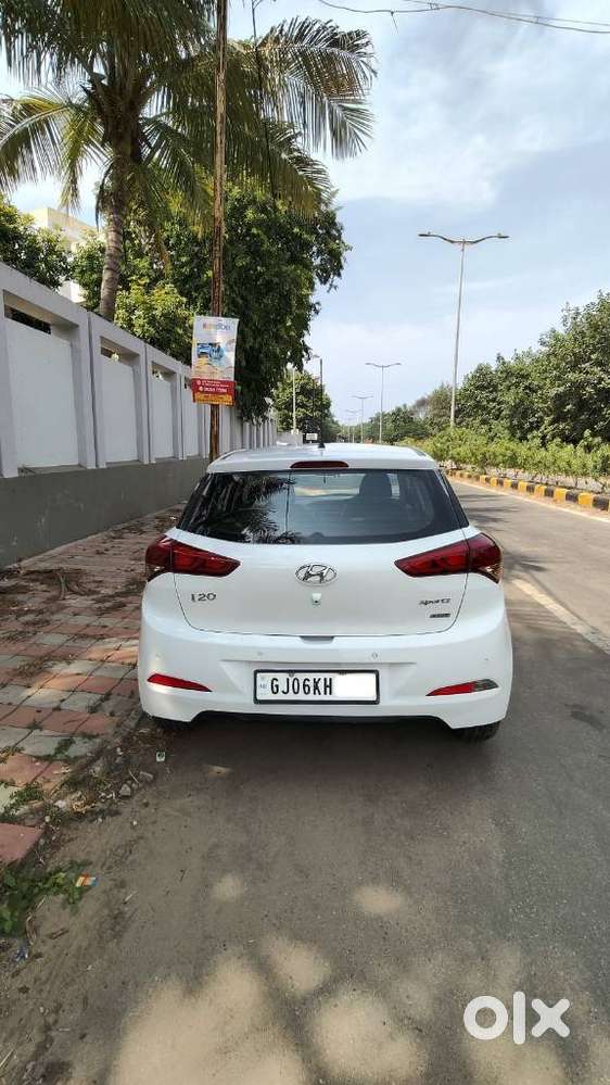 Hyundai I20 Sportz 1.2 Vtvt, 2017, Petrol