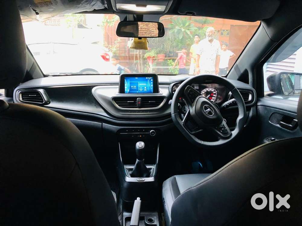 Tata Altroz Petrol 2022