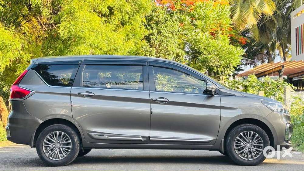 Maruti Suzuki Ertiga 1.5 Zxi Plus Shvs, 2021, Petrol