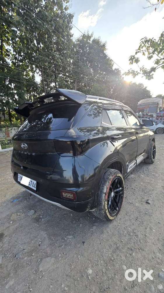 Hyundai Venue 1.2 S Plus, 2019, Petrol