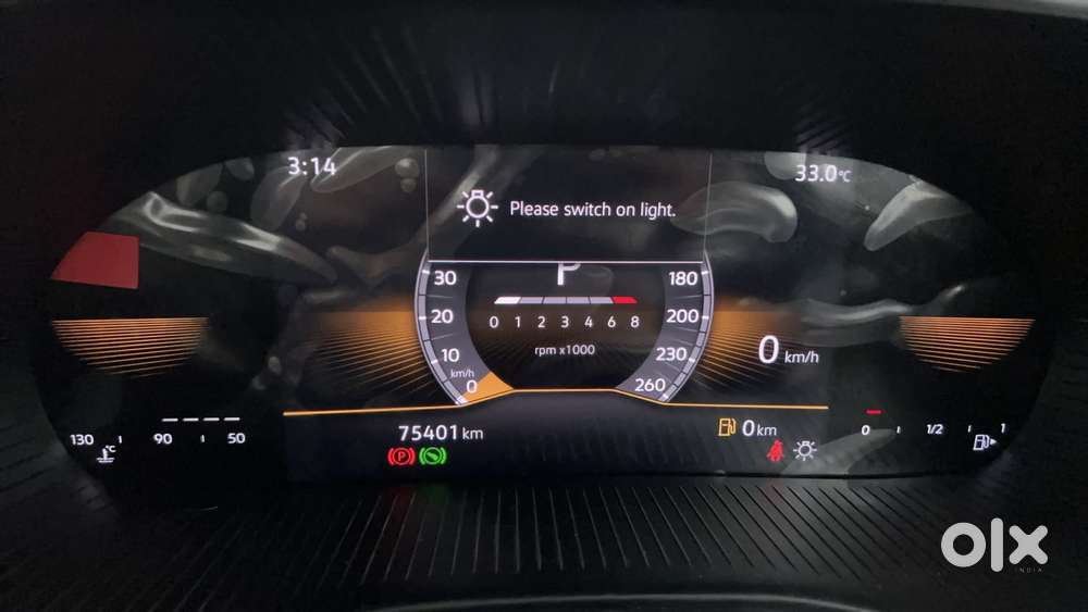 Skoda Slavia Style 1.0l Tsi At, 2022, Petrol