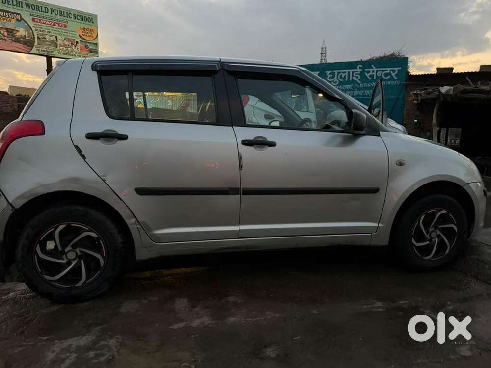 Maruti Suzuki Swift 2011 Petrol Well Maintained