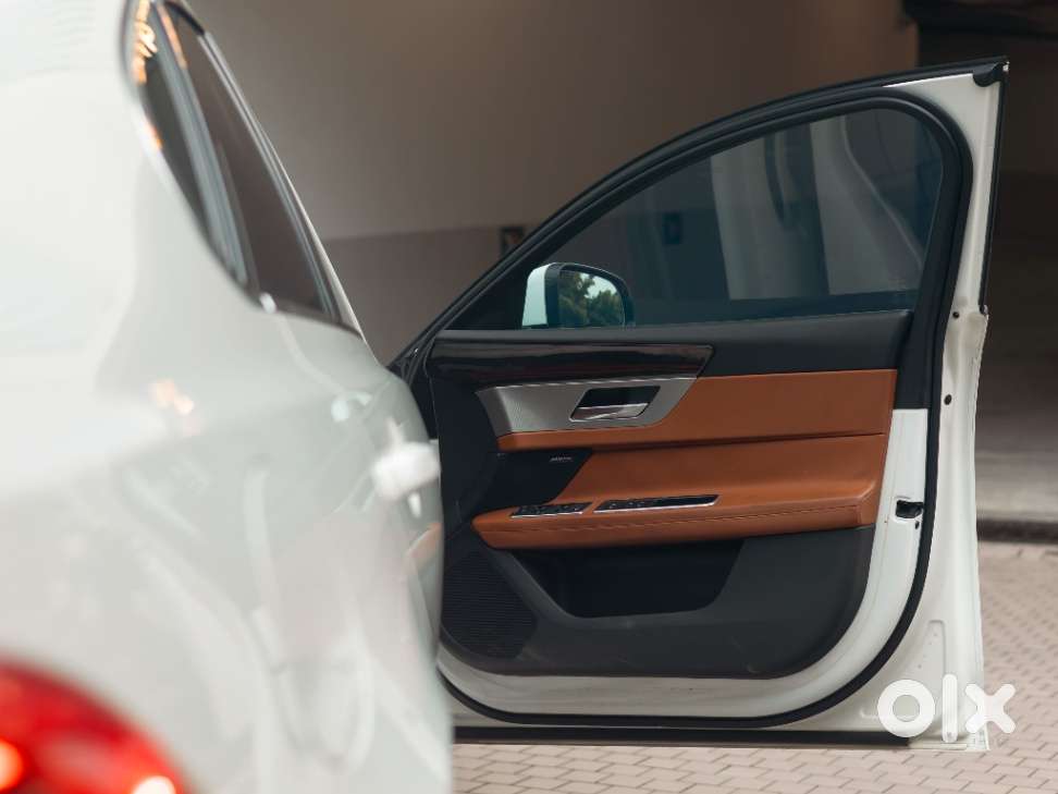 Jaguar Xf 2.0 Petrol Portfolio, 2018, Petrol