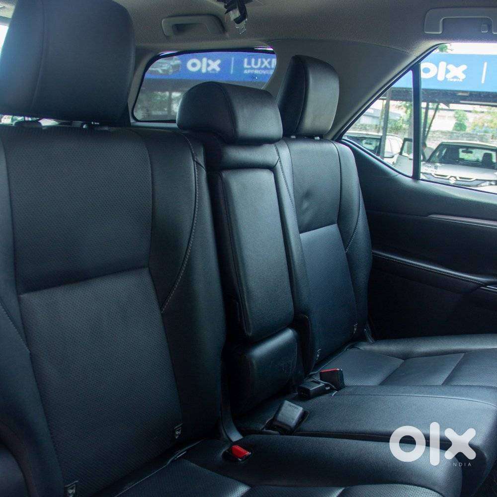Toyota Fortuner 4x2 At 2.8 Diesel, 2022, Petrol