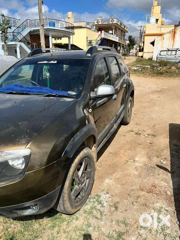 Renault Duster 2014 Diesel 180000 Km Driven