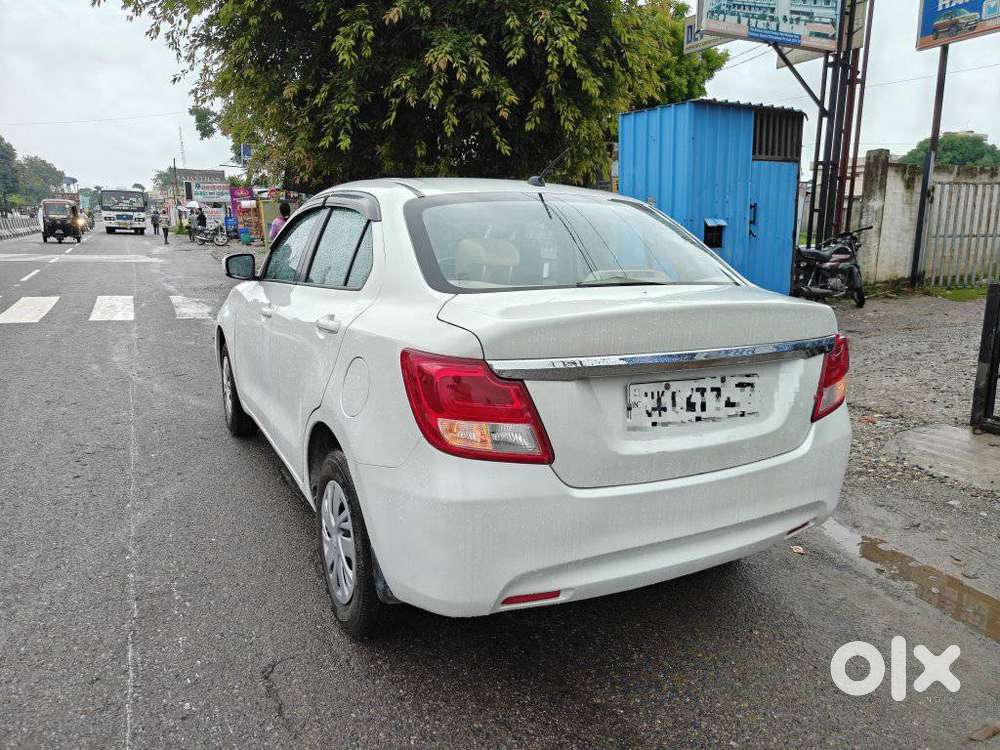 Maruti Suzuki Dzire 1.2 Vxi, 2017, Petrol