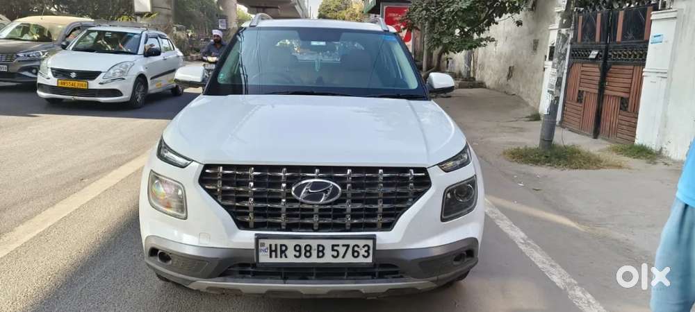 Hyundai Venue 1.0 Sx (o) Turbo Dct, 2021, Petrol