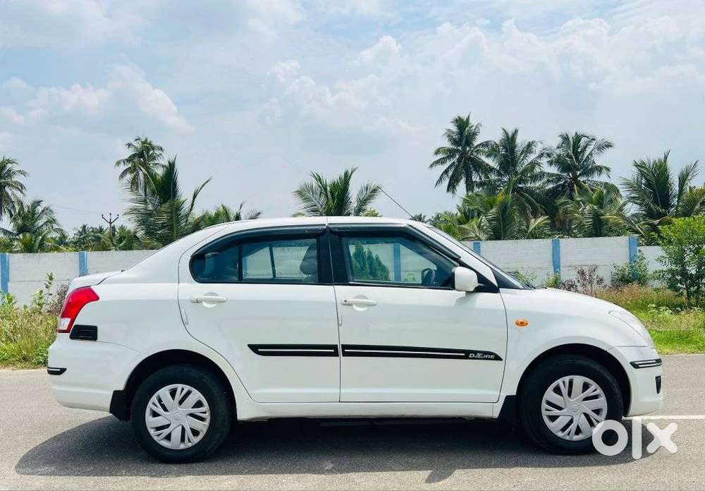 Maruti Suzuki Dzire 1.2 Lxi, 2010, Petrol