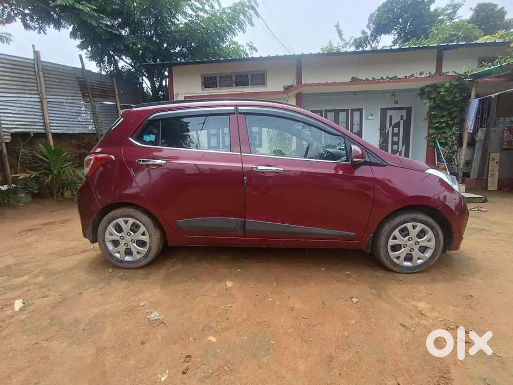Hyundai Grand I10 Sportz 2016 Petrol