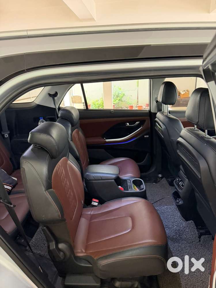 Hyundai Alcazar Diesel Well Maintained