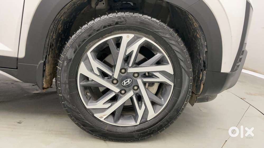 Hyundai Creta 1.5 Sx (o) Ivt Petrol, 2025, Petrol