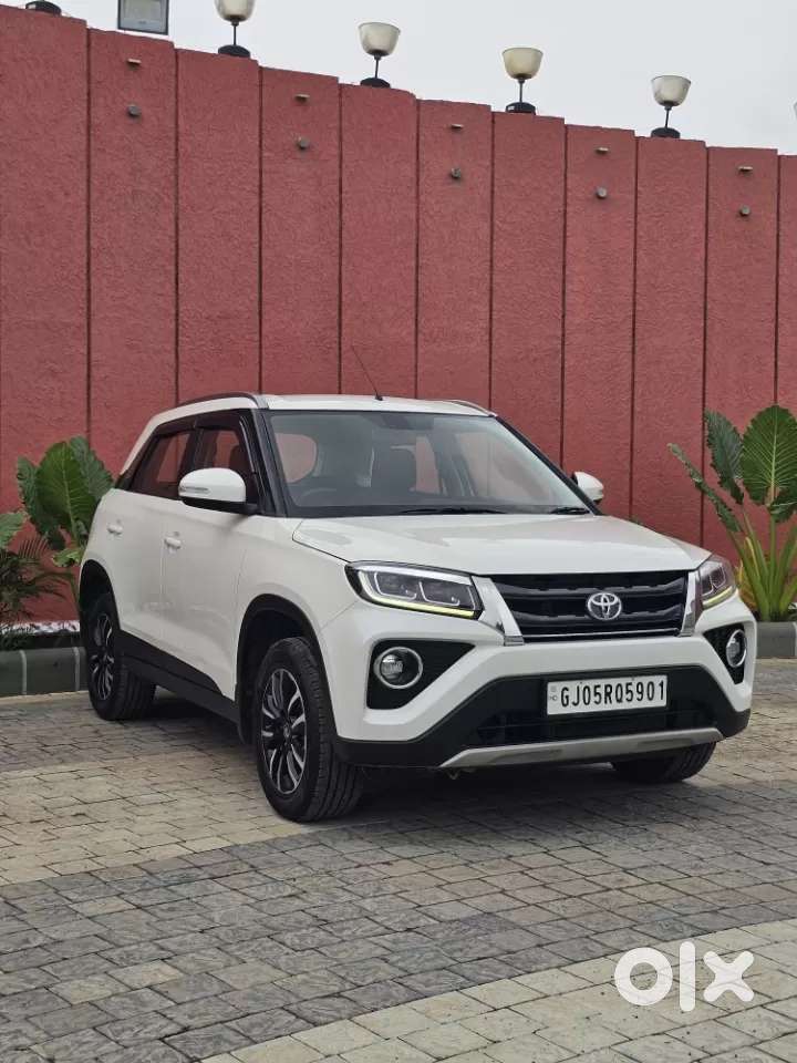 Toyota Urban Cruiser 1.5 Premium Grade At, 2022, Petrol