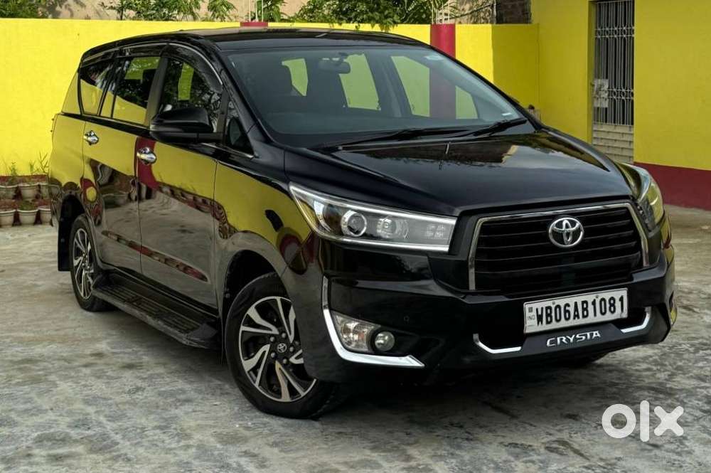 Toyota Innova Crysta 2.4 V, 2024, Diesel