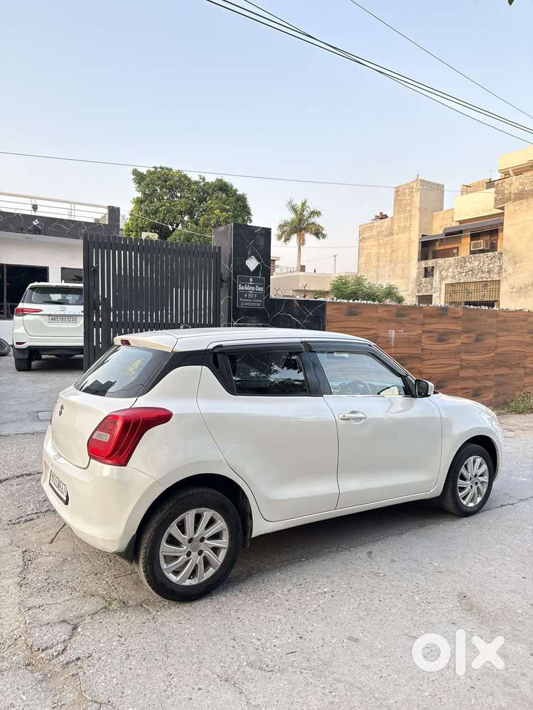 Maruti Suzuki Swift Vxi Optional, 2019, Petrol