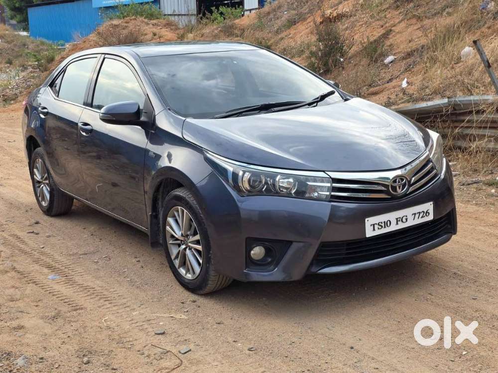 Toyota Corolla Altis Gl, 2014, Petrol