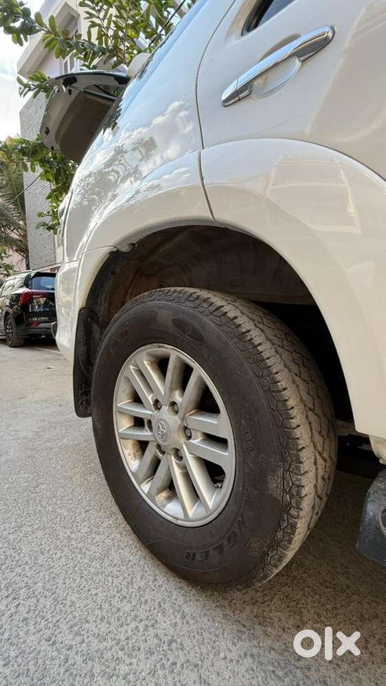 Toyota Fortuner 2012 Diesel Well Maintained