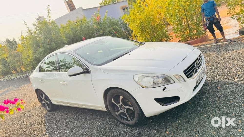 Volvo Diesel 2012 Car