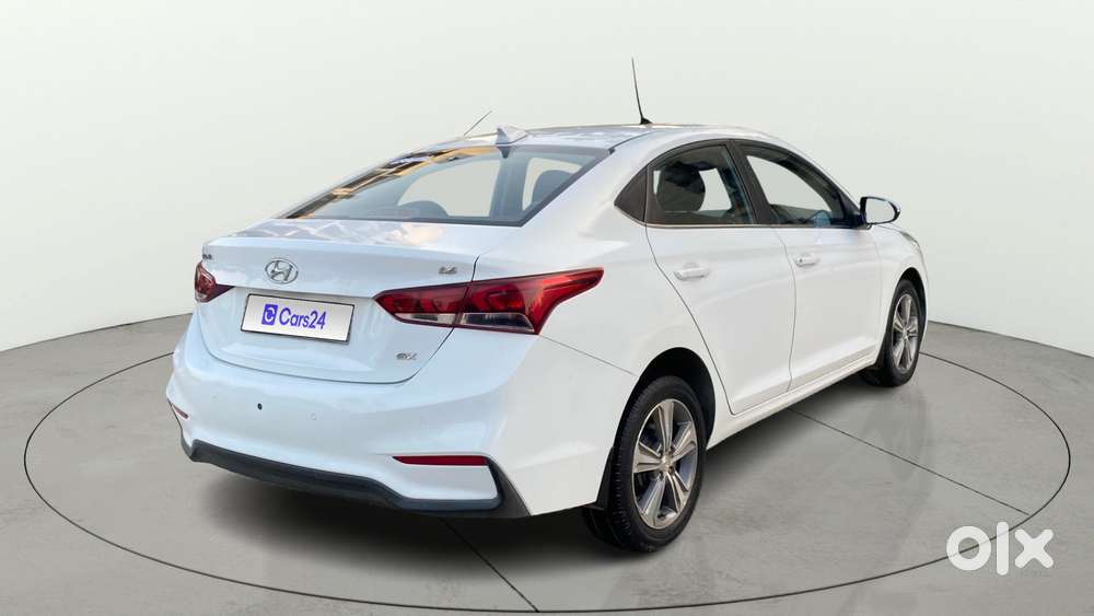 Hyundai Verna 1.6 Vtvt Sx, 2018, Petrol